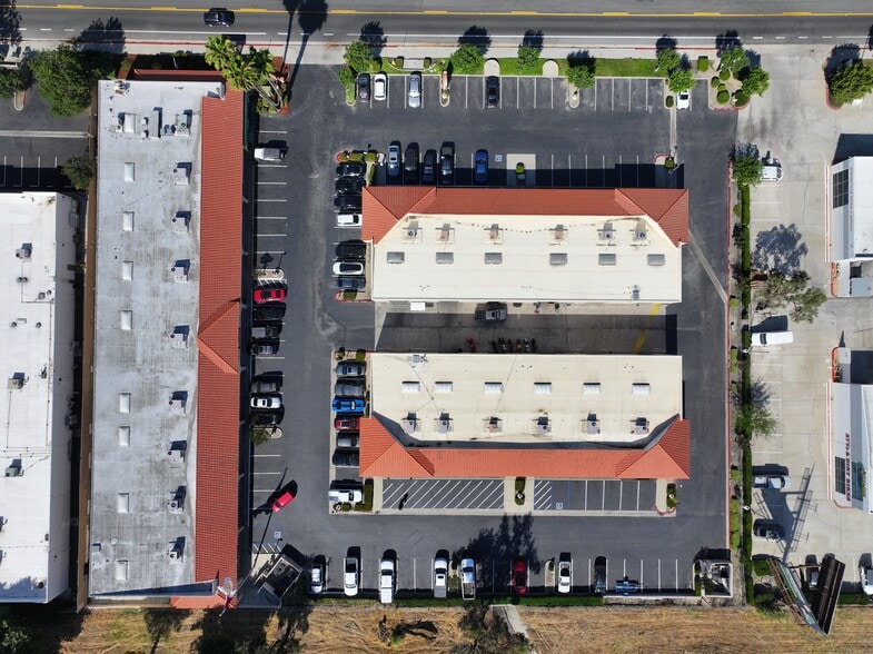 28860 Old Town Front St, Temecula, CA for sale - Building Photo - Image 2 of 7