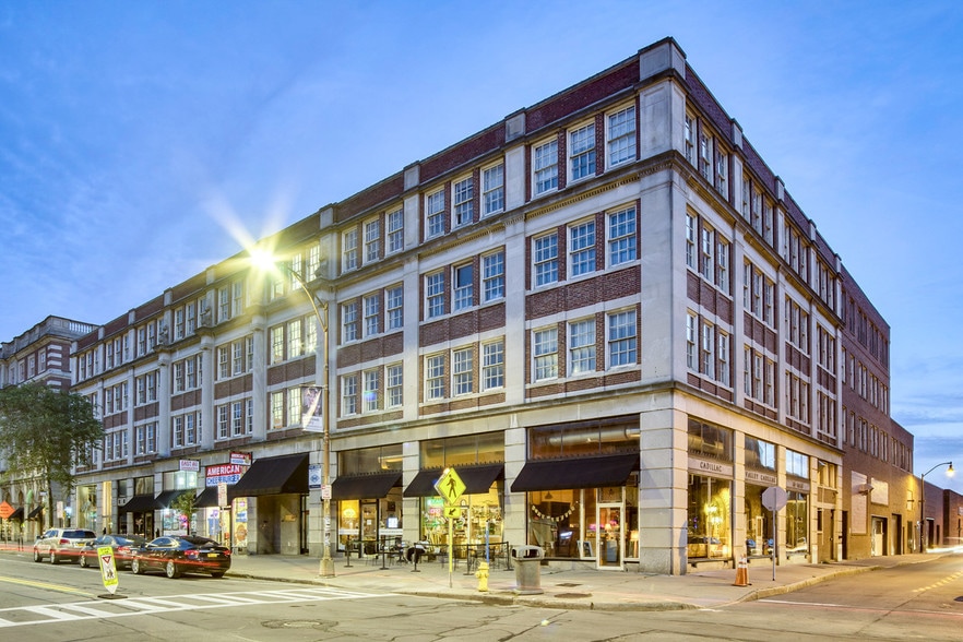 339 East Ave, Rochester, NY for lease - Building Photo - Image 3 of 27