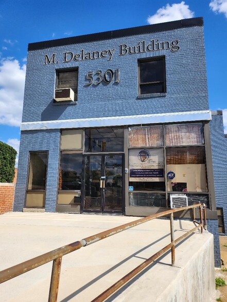 5301 Harford Rd, Baltimore, MD for sale - Building Photo - Image 2 of 27