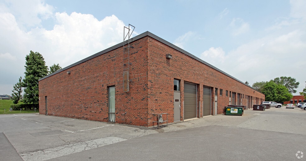 391 Steelcase Rd W, Markham, ON à louer - Photo du bâtiment - Image 2 de 2