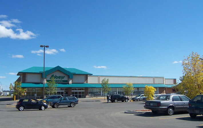 817 Keewatin St, Winnipeg, MB à vendre Photo du bâtiment- Image 1 de 1