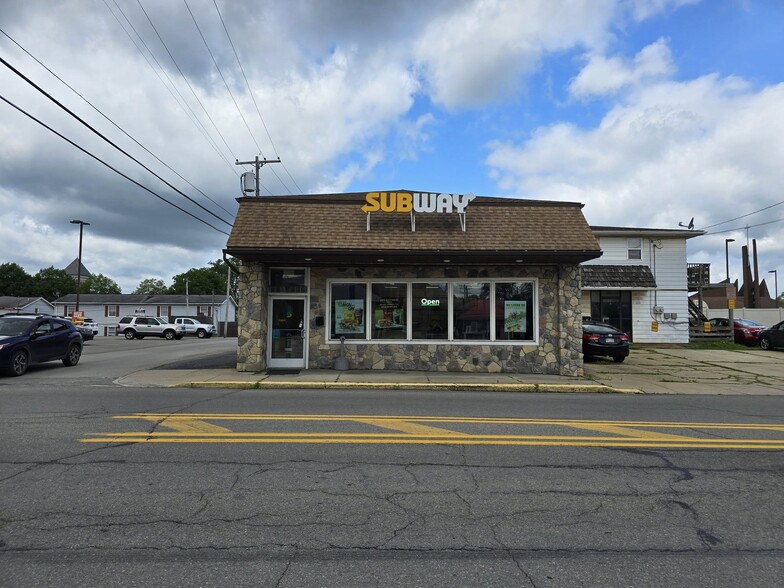 36 S 8th Ave, Clarion, PA for sale - Primary Photo - Image 1 of 8