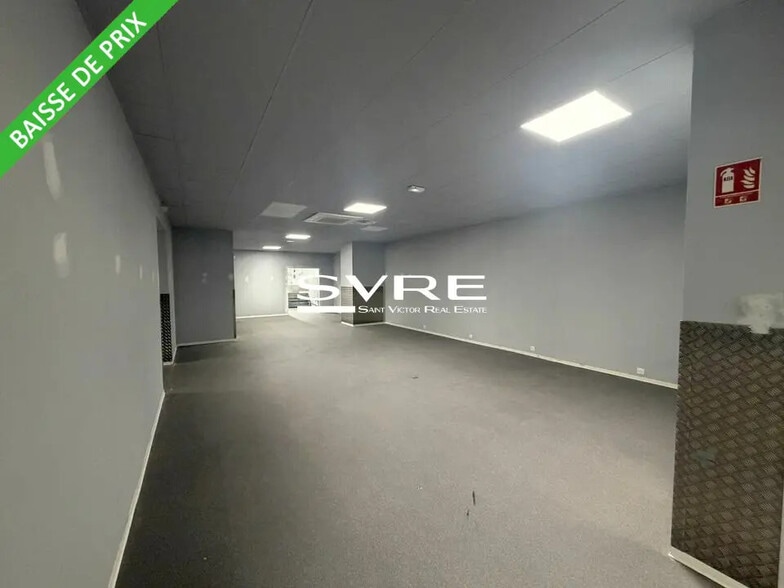 Retail in Marseille for lease - Interior Photo - Image 3 of 8