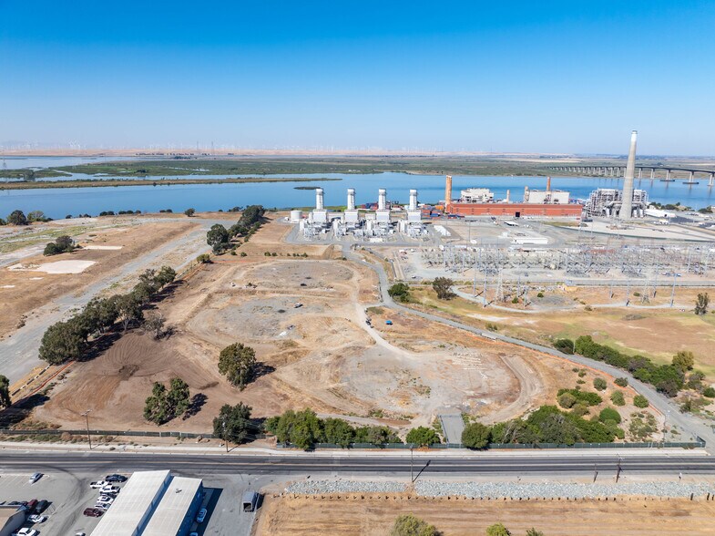 3201 Wilbur Ave, Antioch, CA à louer - Aérien - Image 3 de 4