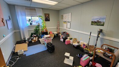 100-600 Aaron Ct, Kingston, NY à louer Photo intérieure- Image 2 de 3