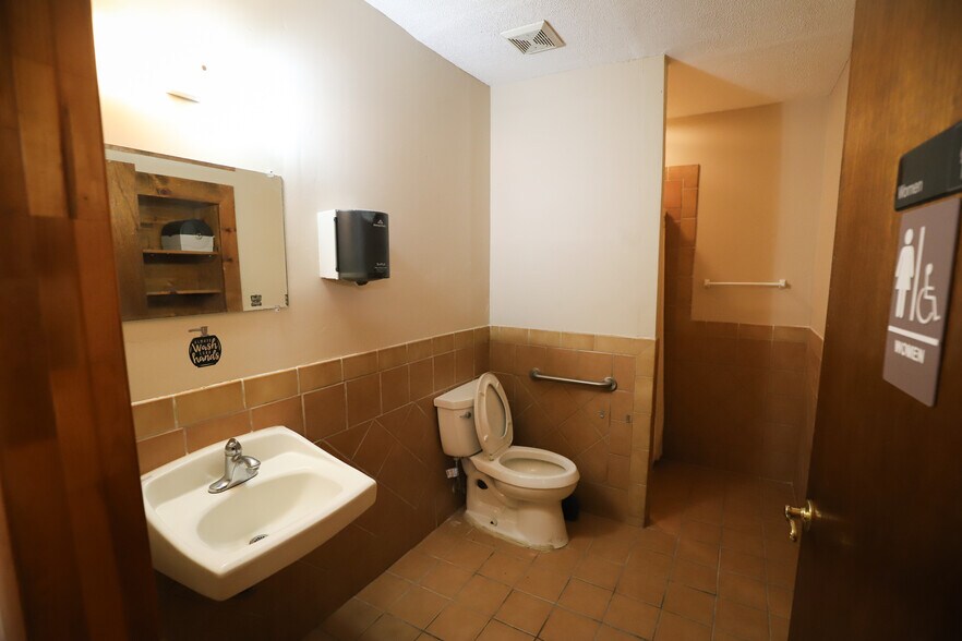 14655 Kennard st, Waldo, FL à louer - Photo du bâtiment - Image 2 de 14