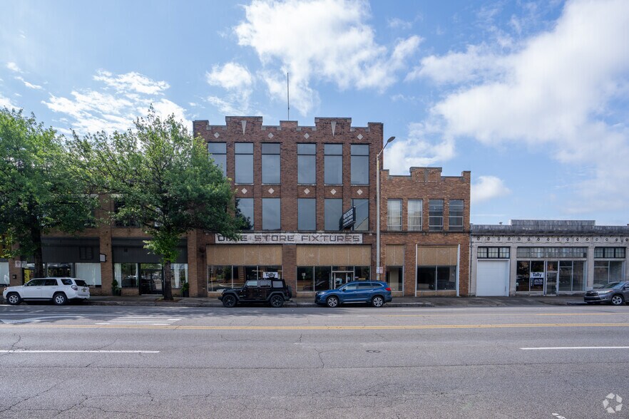 2425 1st Ave N, Birmingham, AL à vendre - Photo du bâtiment - Image 3 de 17