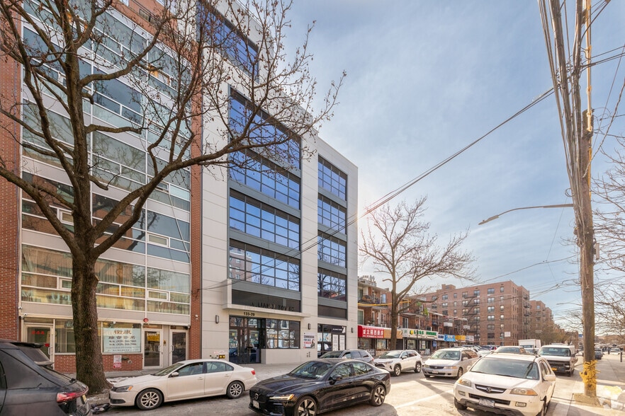 13320 41st Rd, Flushing, NY for sale - Building Photo - Image 2 of 32