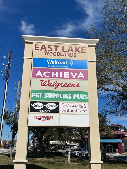 3400-3430 E Lake Rd, Palm Harbor, FL à louer - Photo du bâtiment - Image 2 de 9