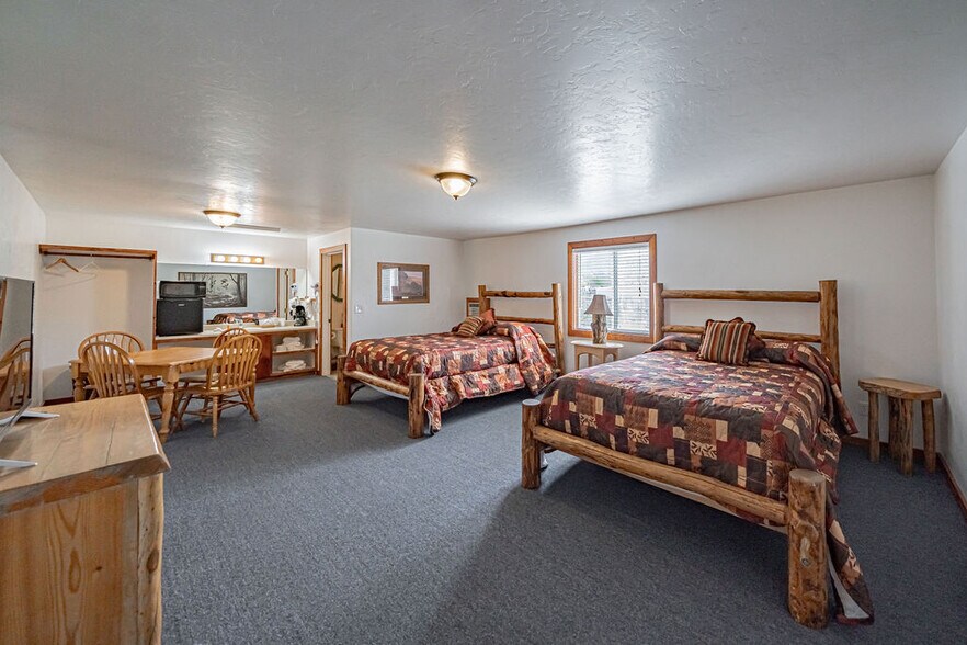 3427 Swan Valley Hwy, Irwin, ID à vendre - Photo intérieure - Image 2 de 94