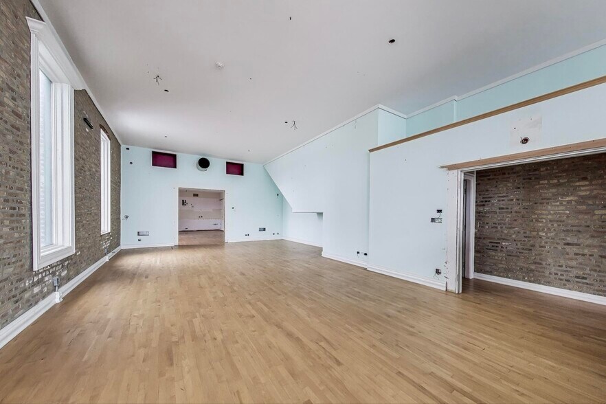 1312 W North Ave, Chicago, IL à vendre - Photo du bâtiment - Image 3 de 28