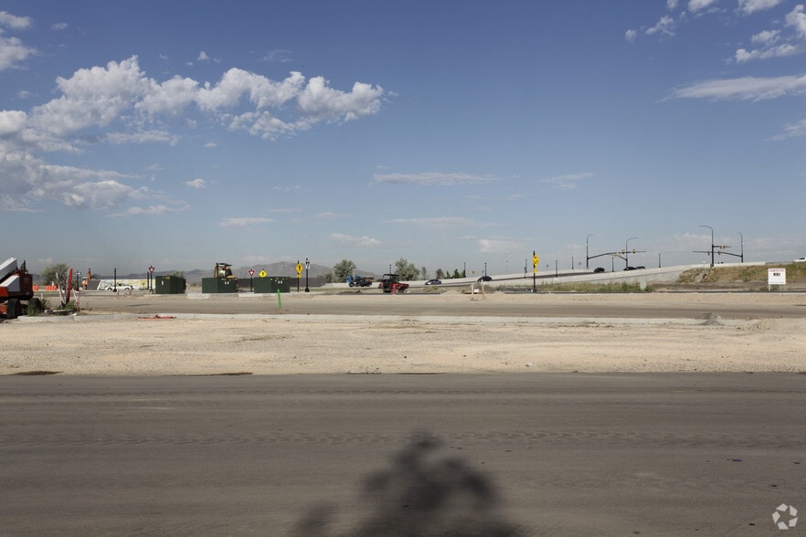 172 N East Promontory, Farmington, UT for lease - Building Photo - Image 3 of 15