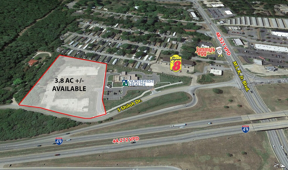 1255 S Shiloh Dr, Fayetteville, AR à vendre - Photo principale - Image 1 de 3