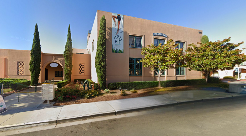 2751 Roosevelt Rd, San Diego, CA for lease - Building Photo - Image 2 of 5