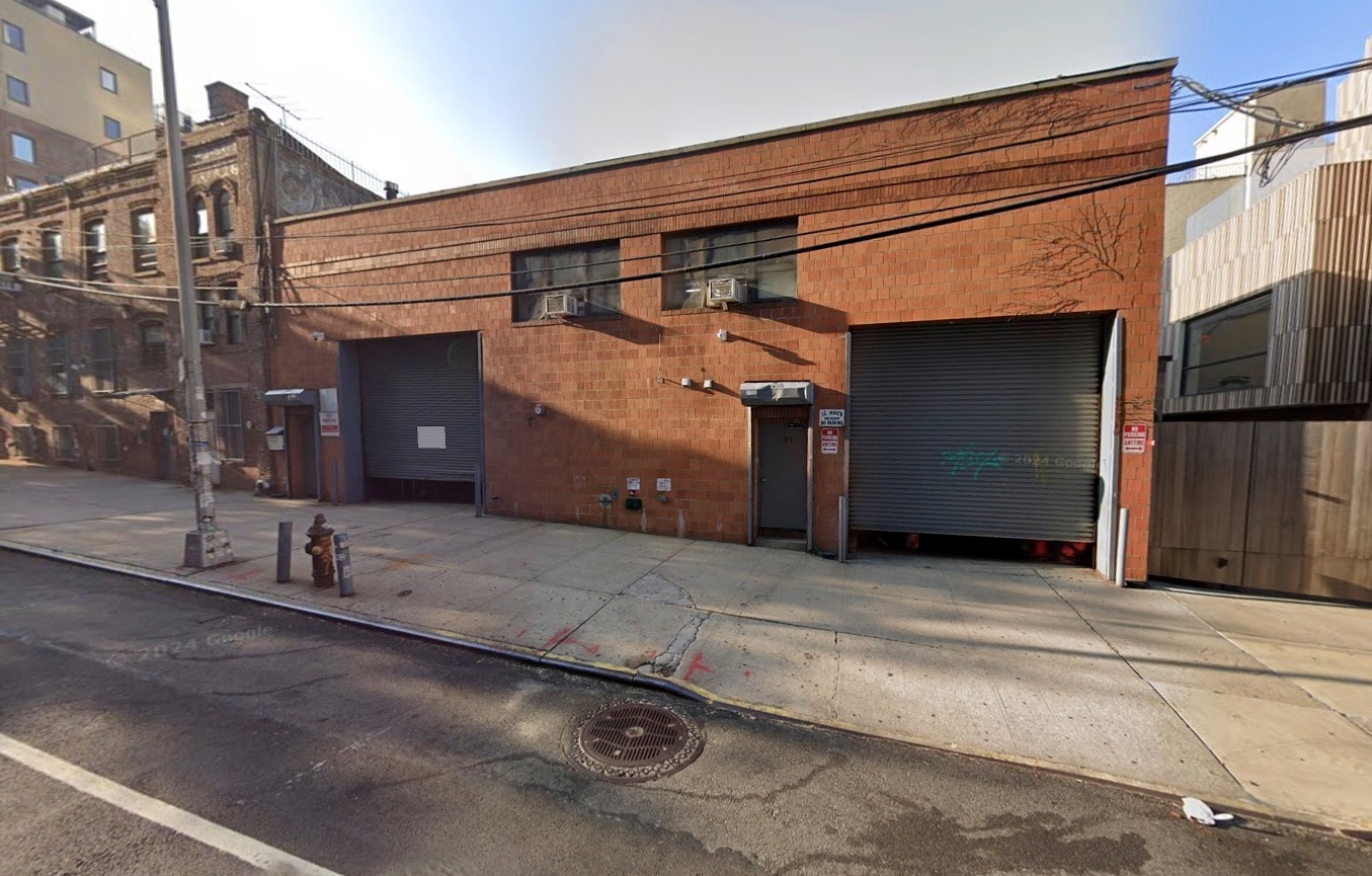 34 S 4th St, Brooklyn, NY à louer Photo du bâtiment- Image 1 de 3