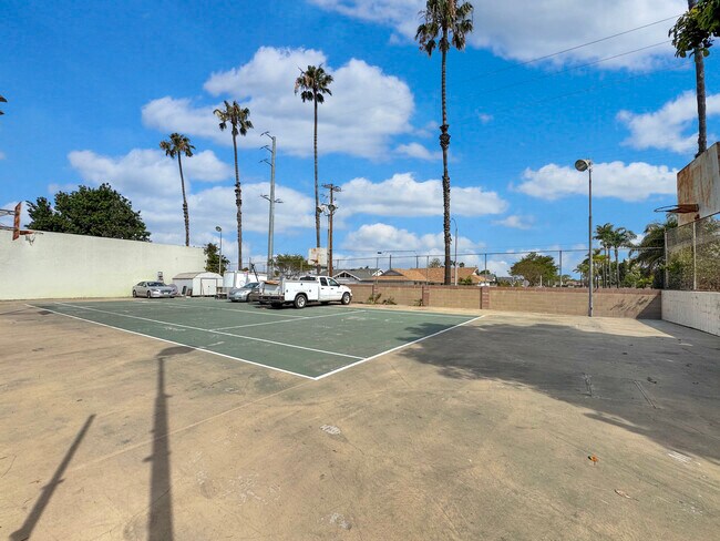 More details for 7736 Sugar Dr, Huntington Beach, CA - Land for Sale
