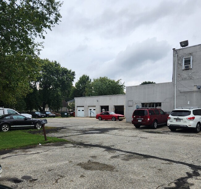 Plus de détails pour 45 S Macdade Blvd, Glenolden, PA - Local d'activités à louer