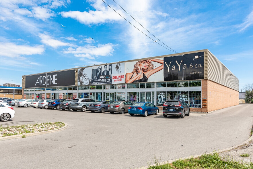 55 Orfus Rd, Toronto, ON for sale - Primary Photo - Image 1 of 1