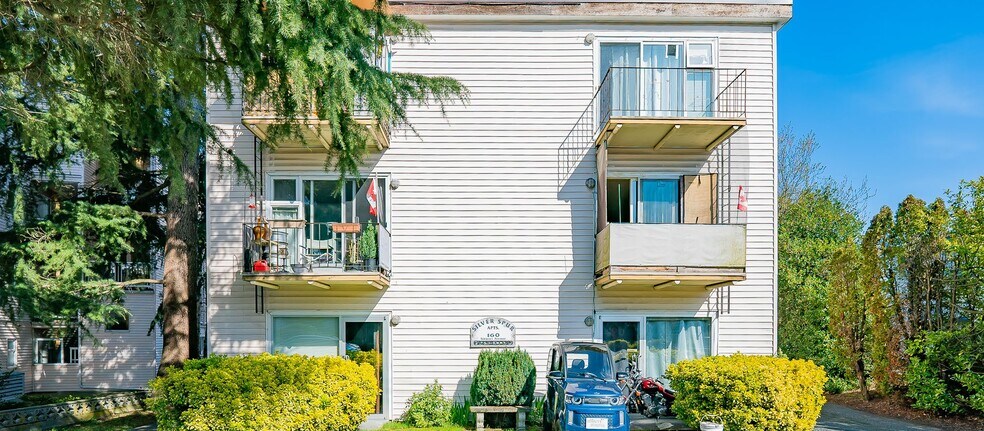160 Stewart Av, Nanaimo, BC à vendre - Photo du bâtiment - Image 2 de 6