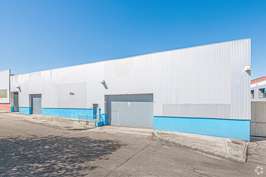 Calle Artesanía, 9, Coslada, Madrid for sale - Building Photo - Image 3 of 23