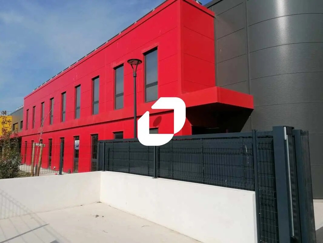 Flex in Sète for lease Building Photo- Image 1 of 11