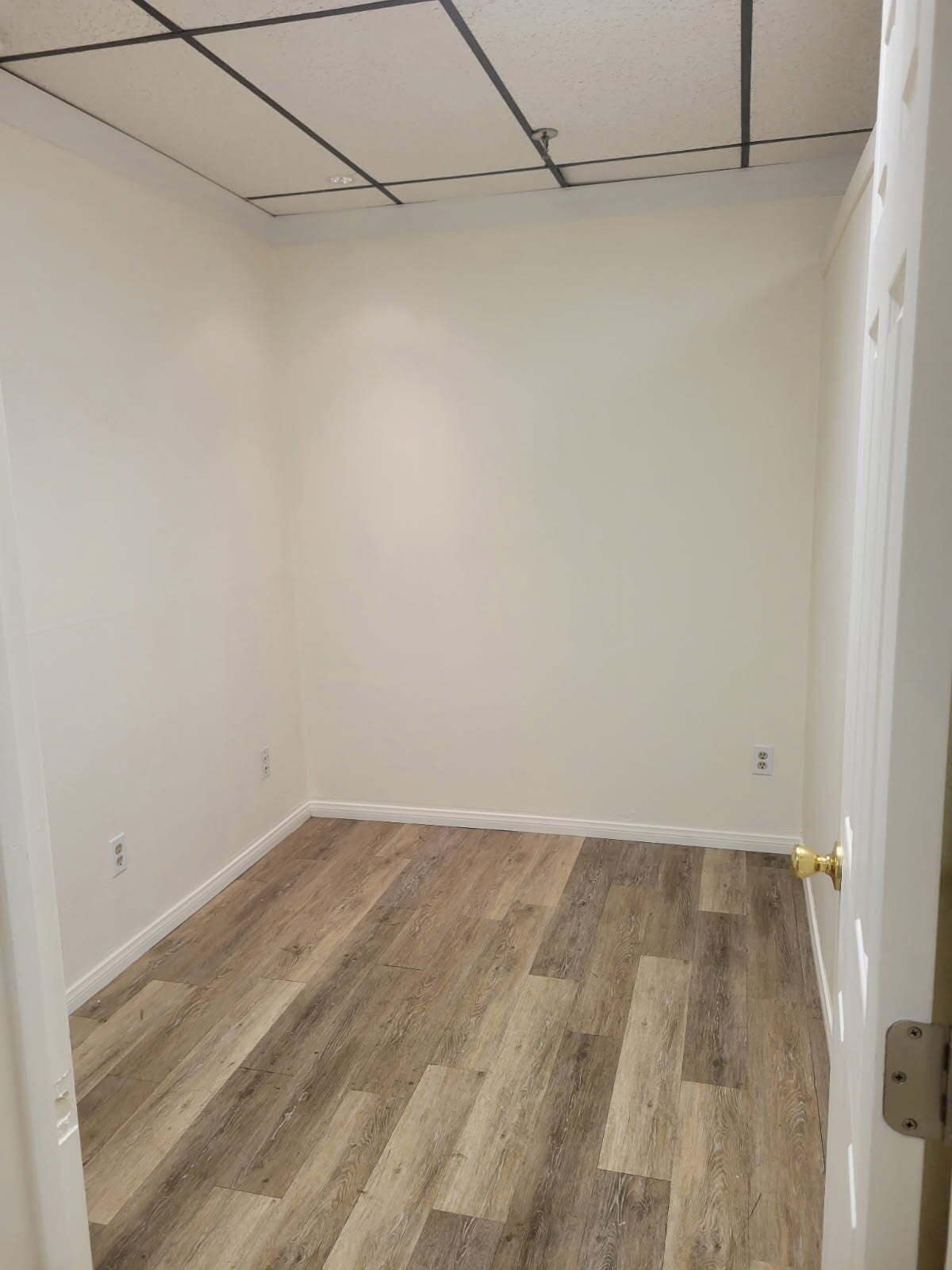 14359 Amargosa Rd, Victorville, CA à louer Photo intérieure- Image 1 de 2