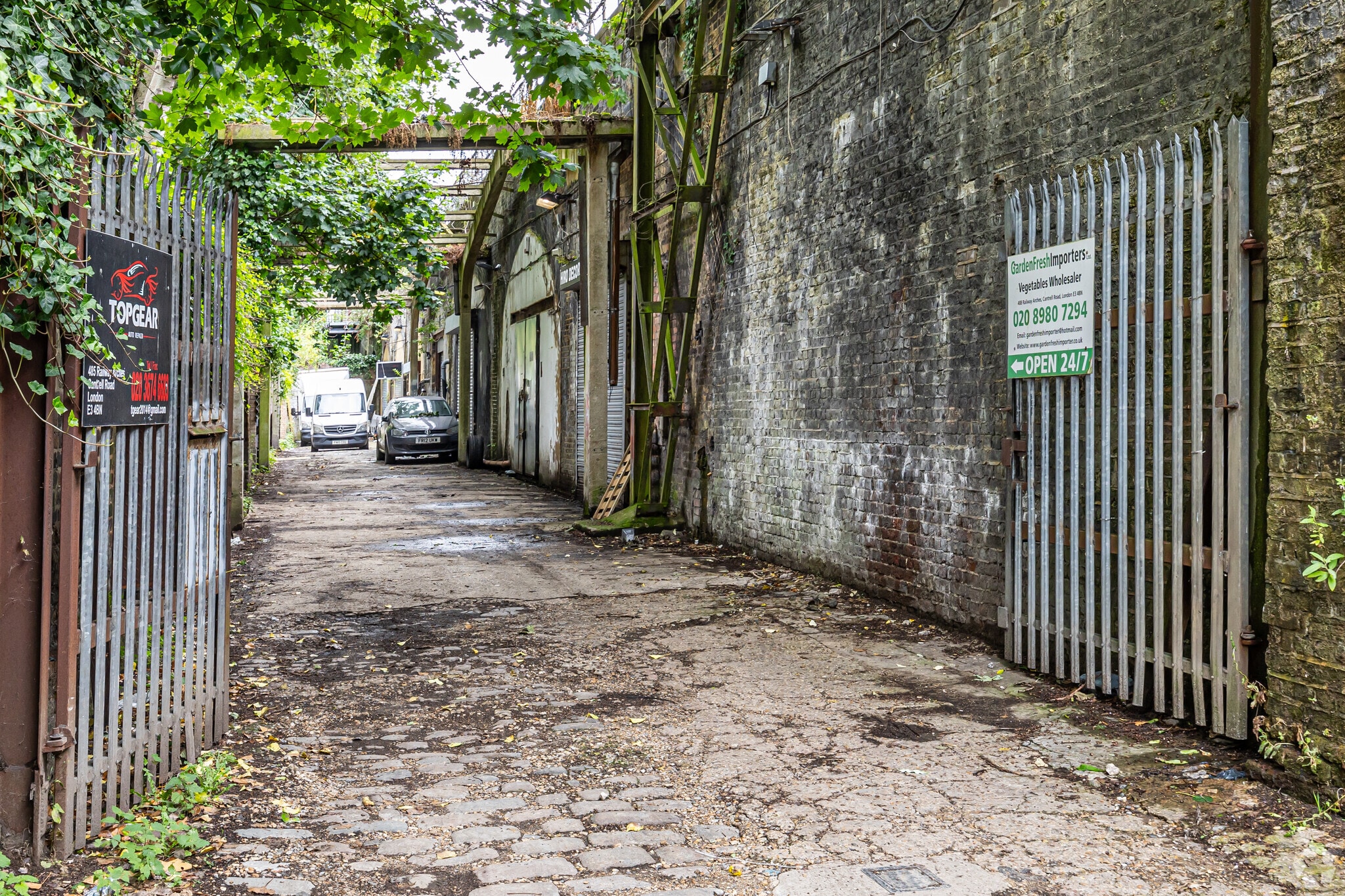 Cantrell Rd, London for lease Primary Photo- Image 1 of 2