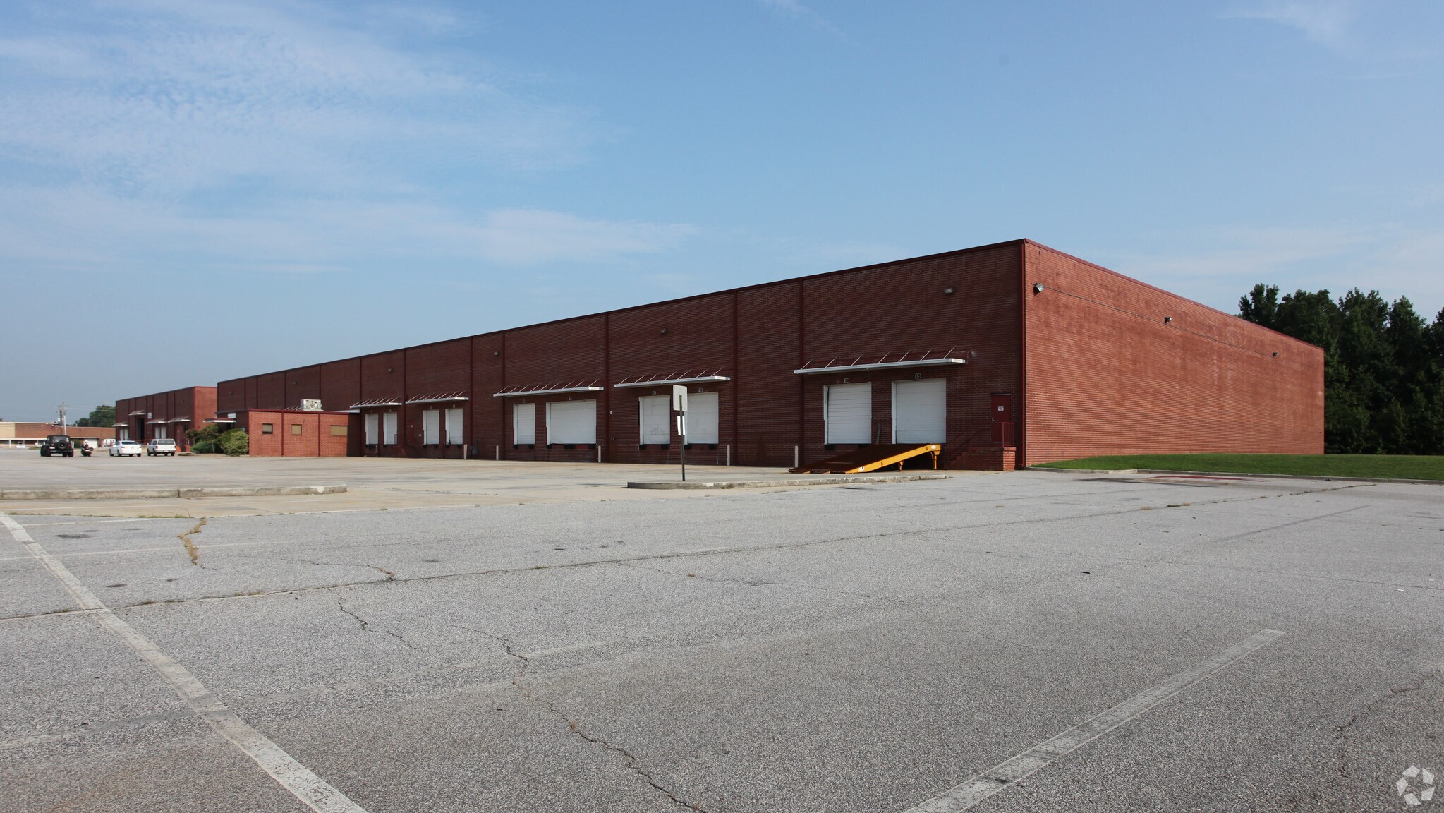 13 Overmeyer Way, Forest Park, GA for lease Building Photo- Image 1 of 8