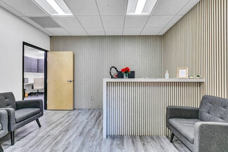 Plus de détails pour 4105 N 20th St, Phoenix, AZ - Bureau à vendre