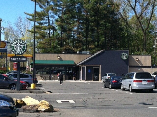 607 Main Ave, Norwalk, CT à louer - Photo du bâtiment - Image 2 de 2