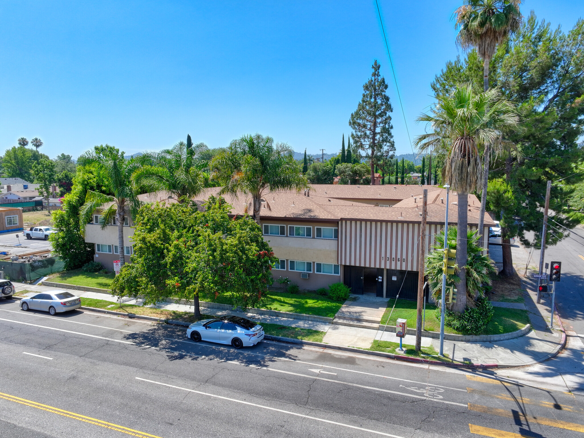 13060 Burbank Blvd, Sherman Oaks, CA for sale Building Photo- Image 1 of 23