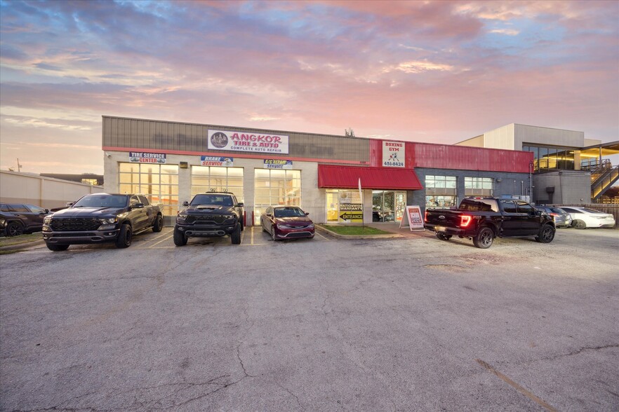 5528 N Lamar Blvd, Austin, TX for sale - Building Photo - Image 1 of 27