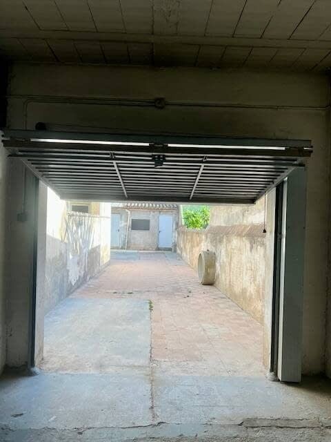 Retail in Sabadell, Barcelona for lease Interior Photo- Image 1 of 15