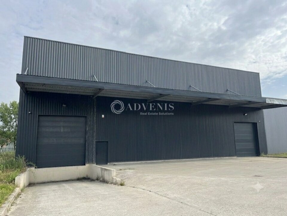 23 Rue Des Vergers, Les Alluets-le-Roi for lease Building Photo- Image 1 of 11