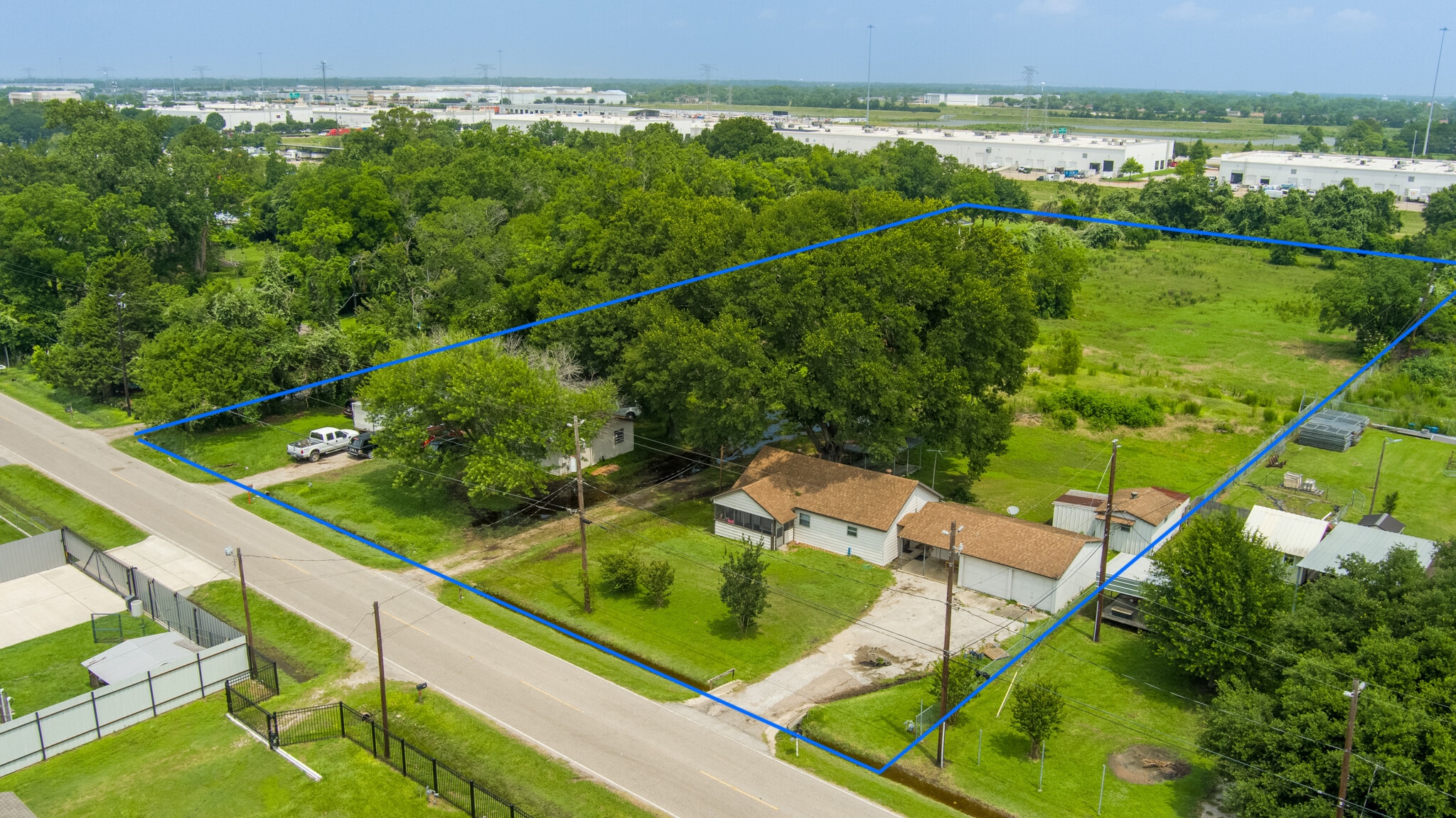 3240 & 3242 Brownie Campbell, Houston, TX for sale Building Photo- Image 1 of 16