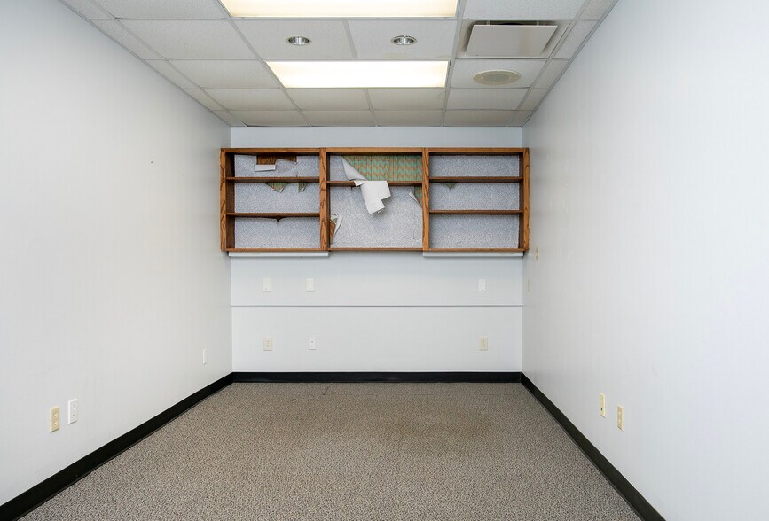 415 Beckham Ave, Tyler, TX à vendre - Photo intérieure - Image 2 de 40