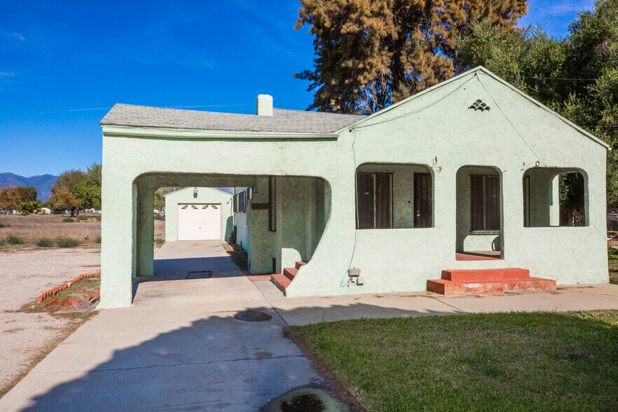 1940 W Base Line St, San Bernardino, CA à vendre - Photo principale - Image 3 de 10