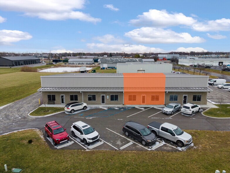 1551 Amy Ln, Franklin, IN à louer - Photo du bâtiment - Image 2 de 15