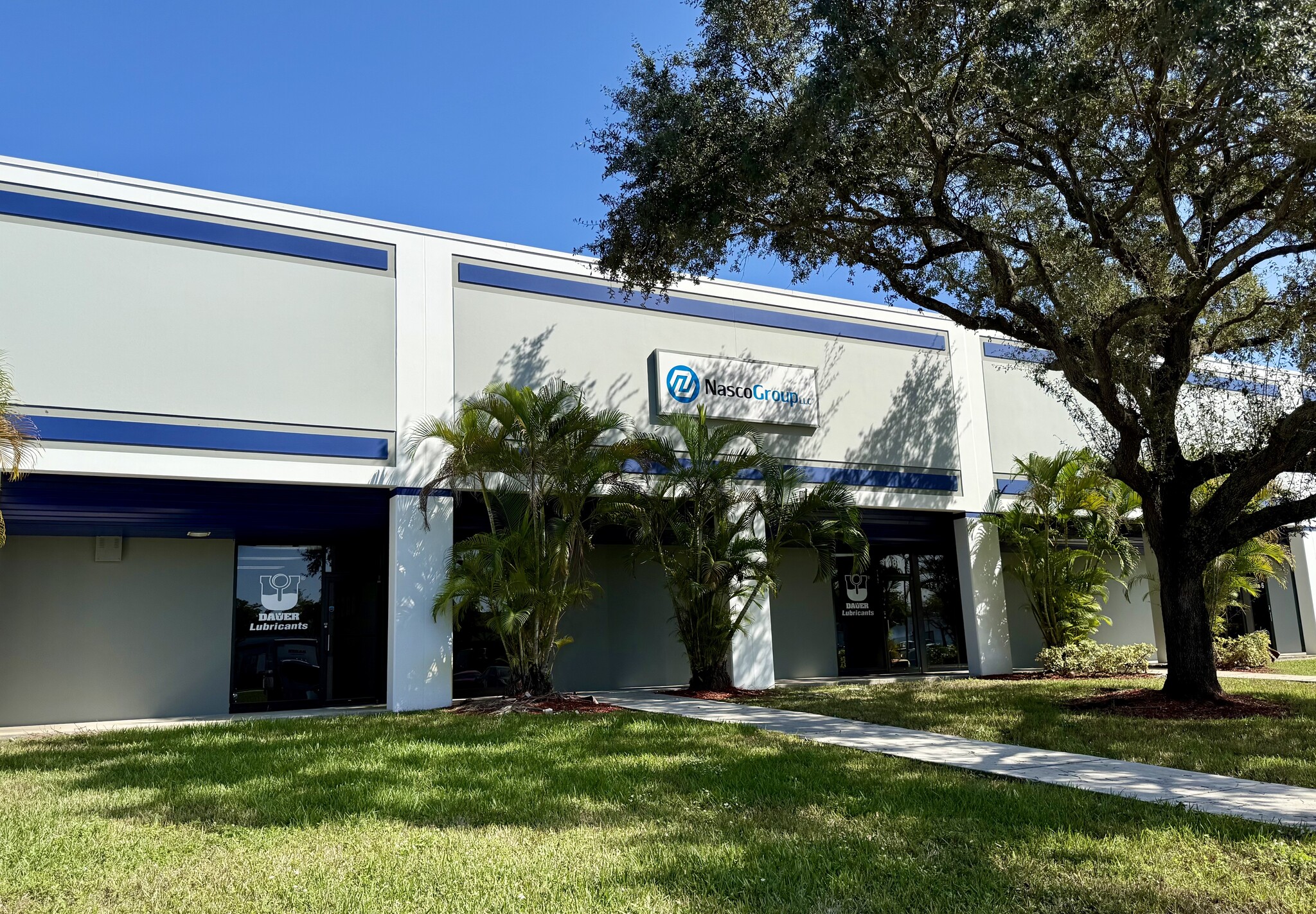 11801 NW 100th Rd, Medley, FL for lease Primary Photo- Image 1 of 10