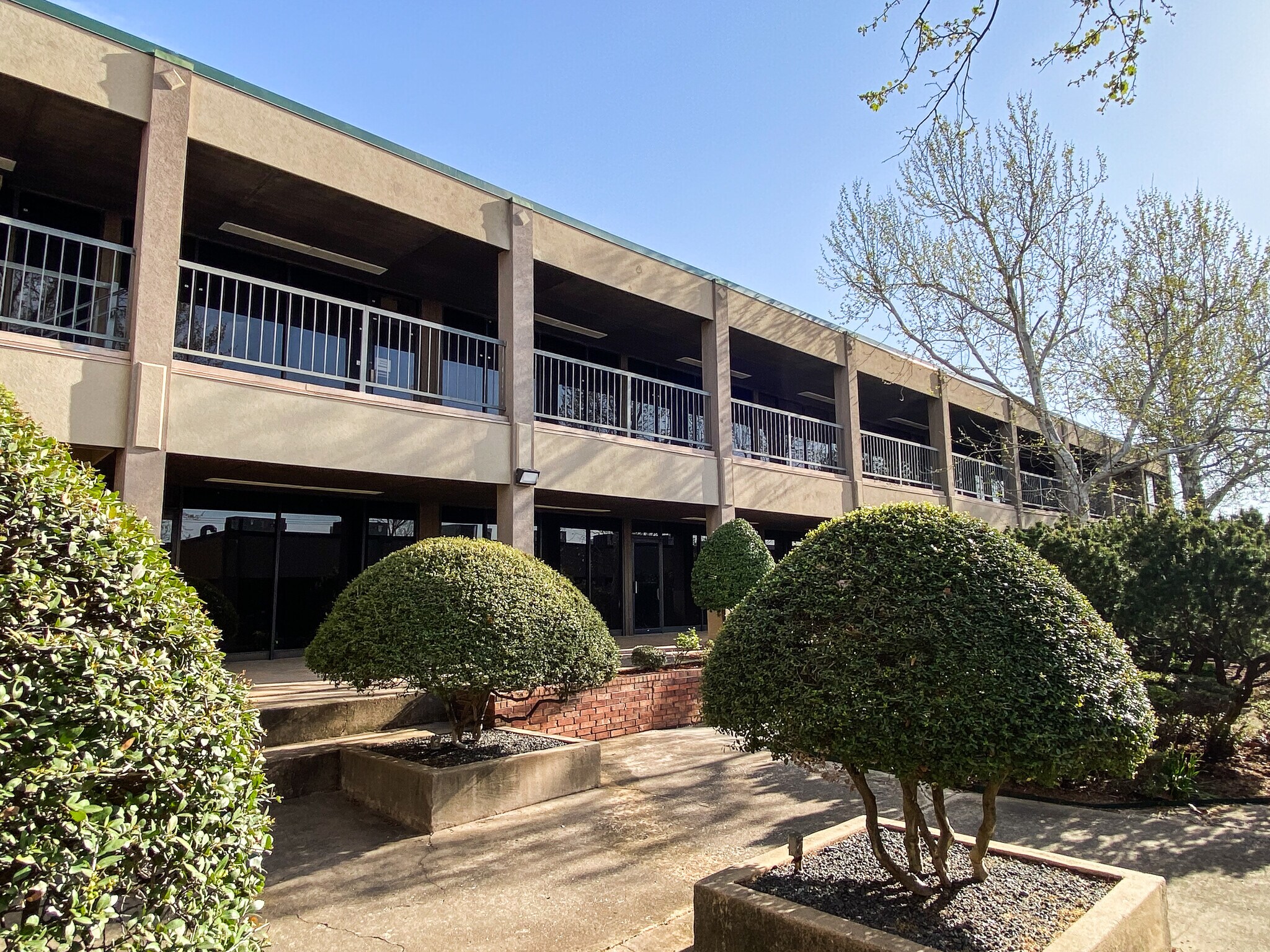 3007 NW 63rd St, Oklahoma City, OK à louer Photo du bâtiment- Image 1 de 11