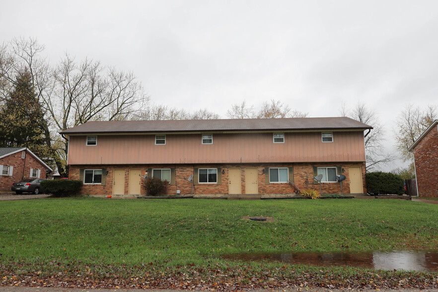 7624 Rosewood Dr, Blanchester, OH à vendre - Photo du b timent - Image 1 de 21