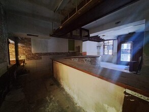 Retail in Ávila, Ávila for lease Interior Photo- Image 2 of 5