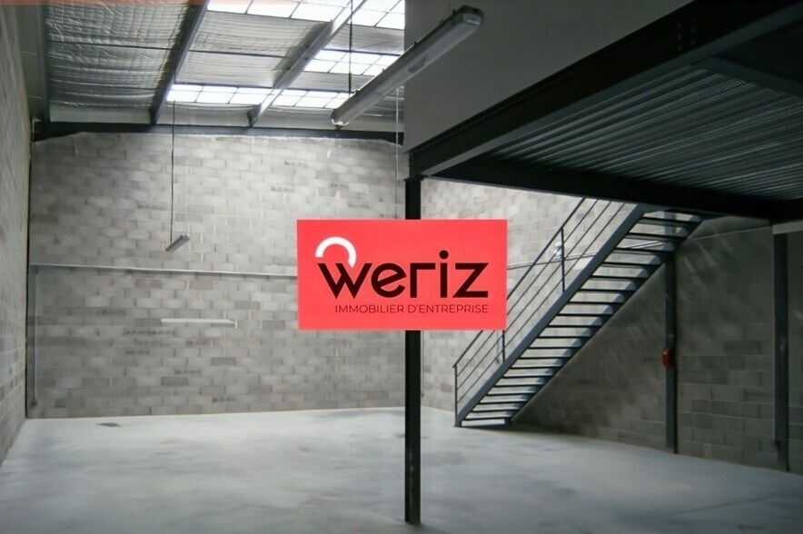 Flex in Gémenos for lease - Building Photo - Image 2 of 7