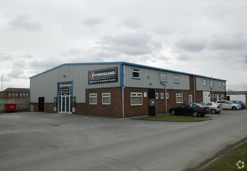 Welsh Rd, Deeside for sale - Primary Photo - Image 1 of 3