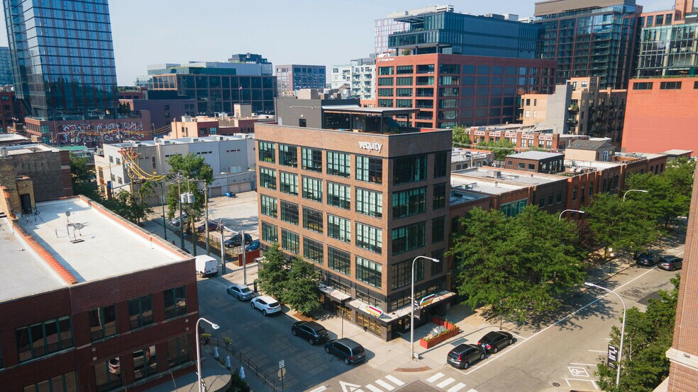 226 N Morgan St, Chicago, IL à louer - Photo du bâtiment - Image 3 de 8