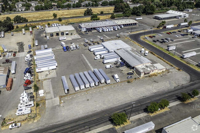 Plus de détails pour 900 F St, West Sacramento, CA - Industriel à vendre