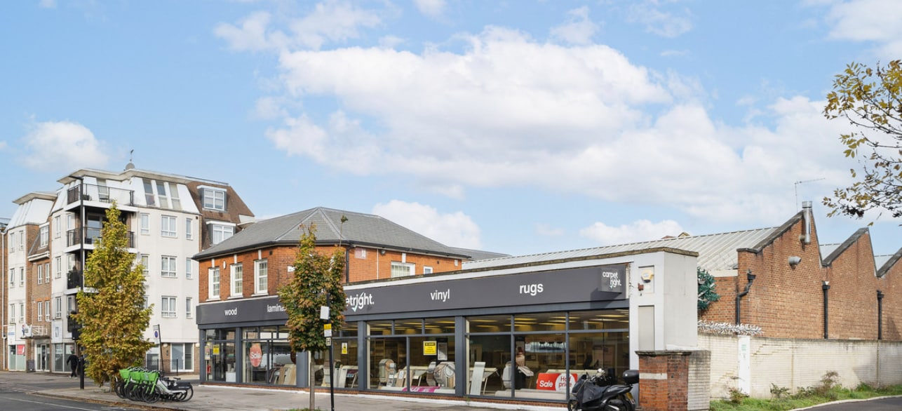 380 Uxbridge Rd, London for lease Interior Photo- Image 1 of 9