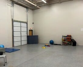 6901 E Fish Lake Rd, Maple Grove, MN for lease Interior Photo- Image 2 of 3