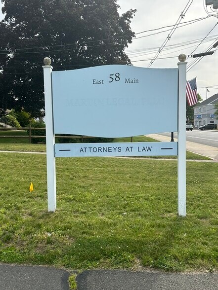 58 E Main St, Plainville, CT for lease - Building Photo - Image 3 of 12