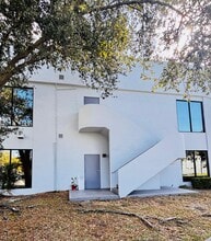 701 Promenade Dr, Pembroke Pines, FL for lease Building Photo- Image 1 of 24